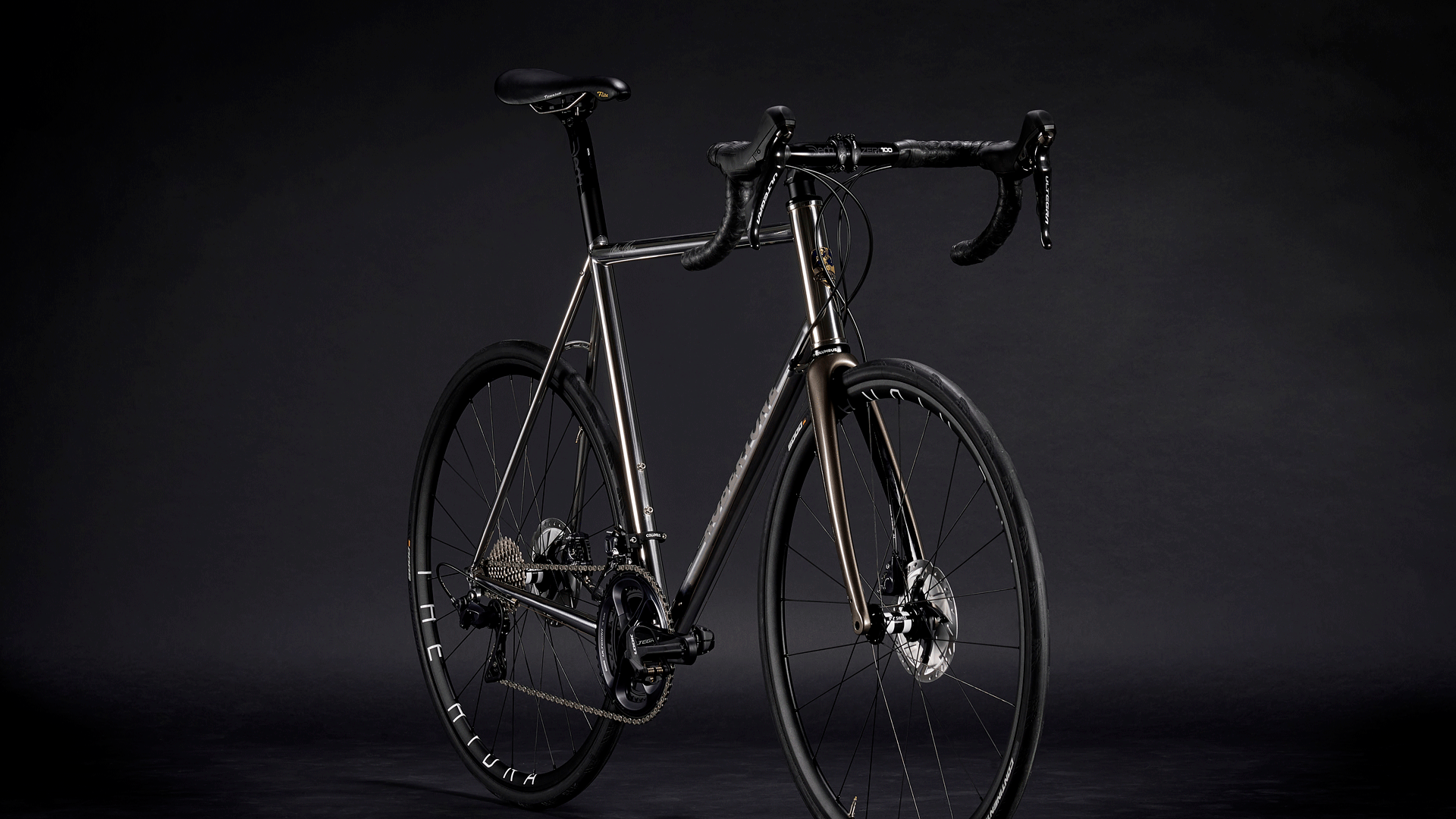 Web_5_ROBERTONE_mitica_XCR_Disc